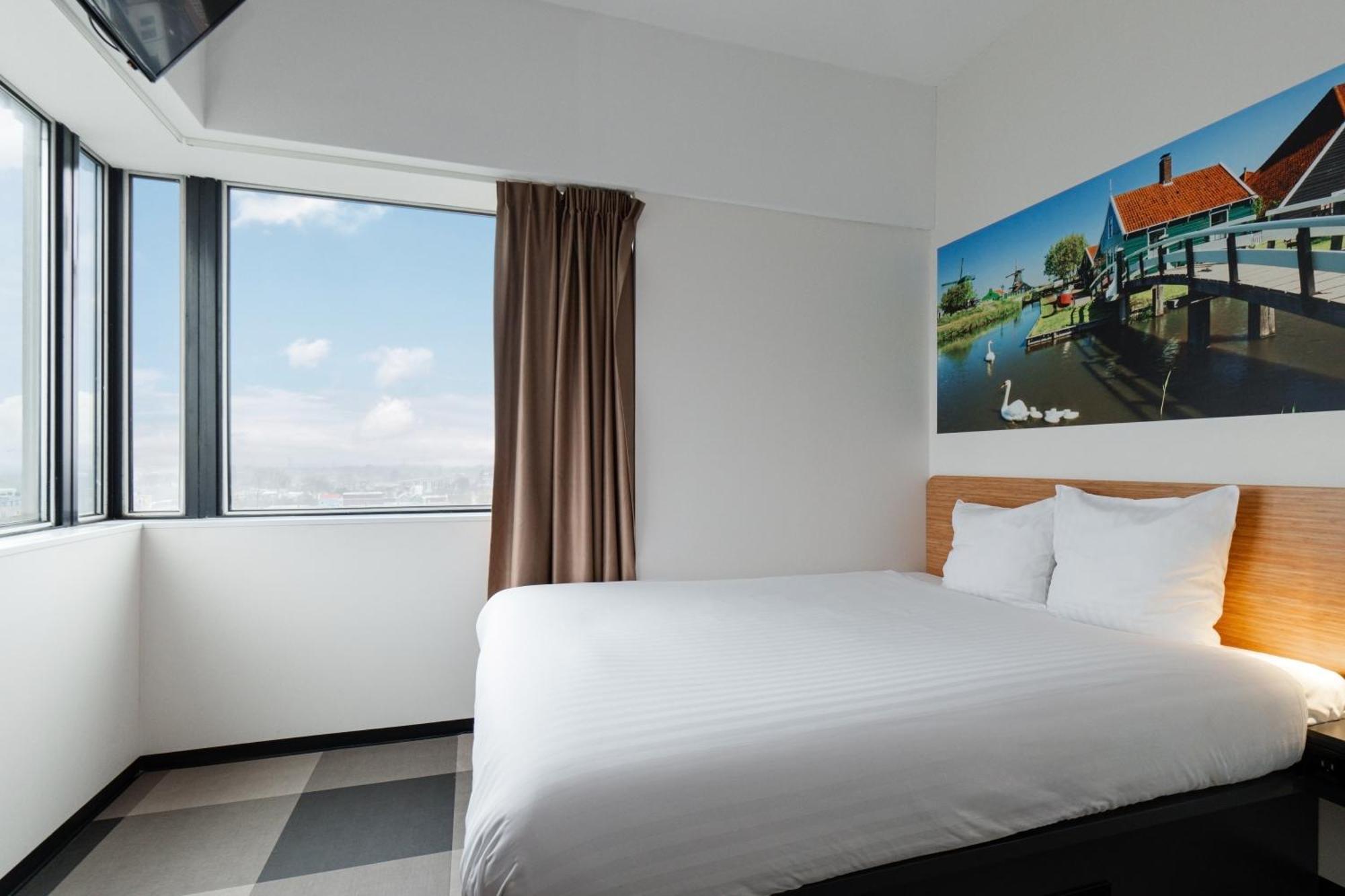 Easyhotel Amsterdam Ζάανταμ Εξωτερικό φωτογραφία