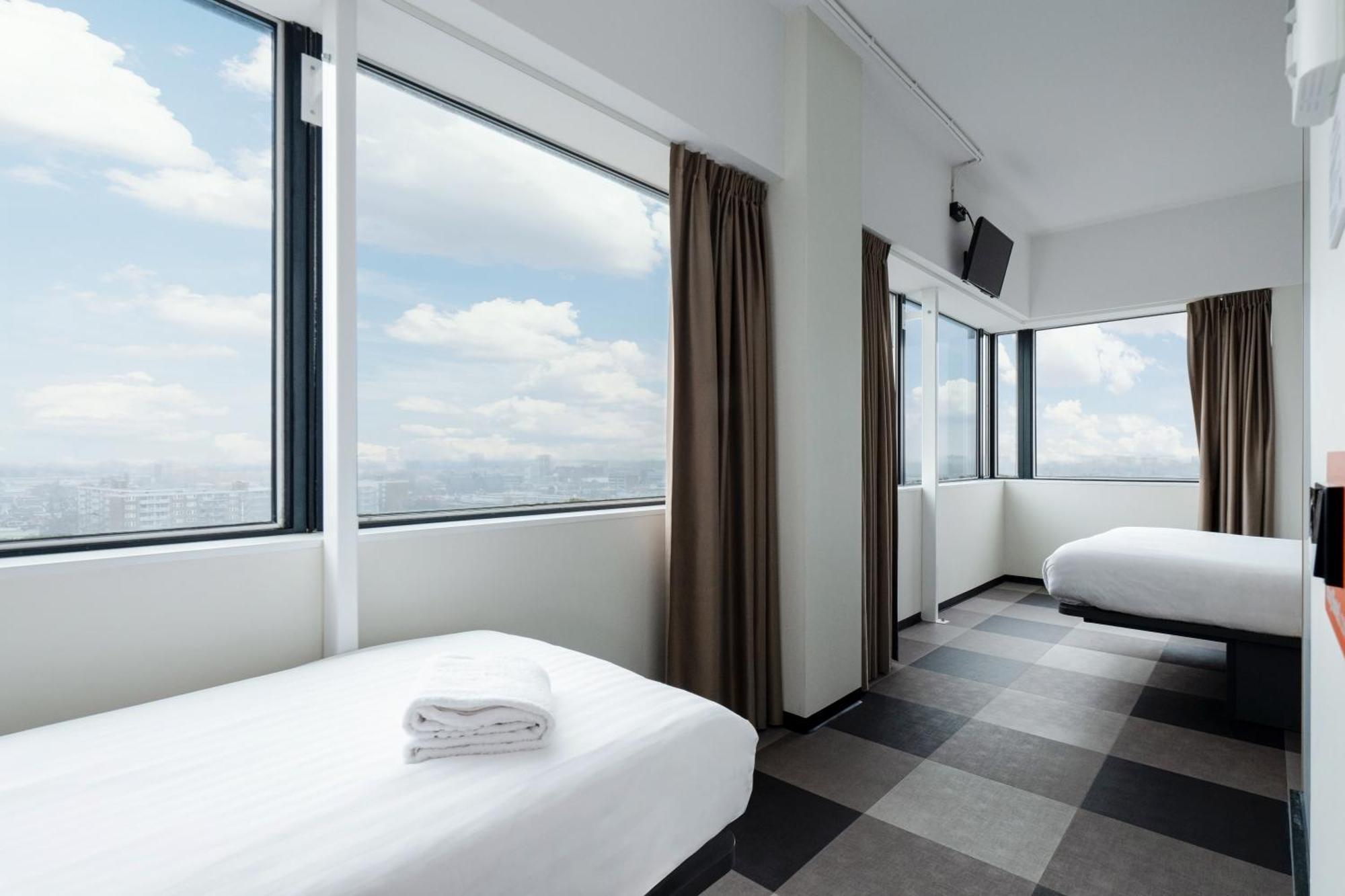 Easyhotel Amsterdam Ζάανταμ Εξωτερικό φωτογραφία