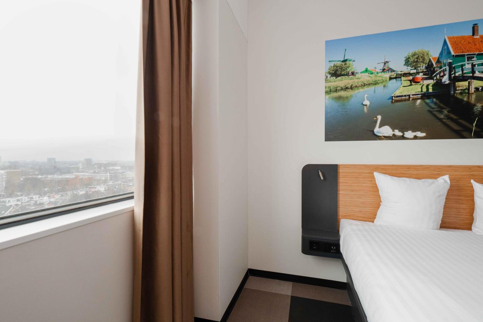 Easyhotel Amsterdam Ζάανταμ Εξωτερικό φωτογραφία