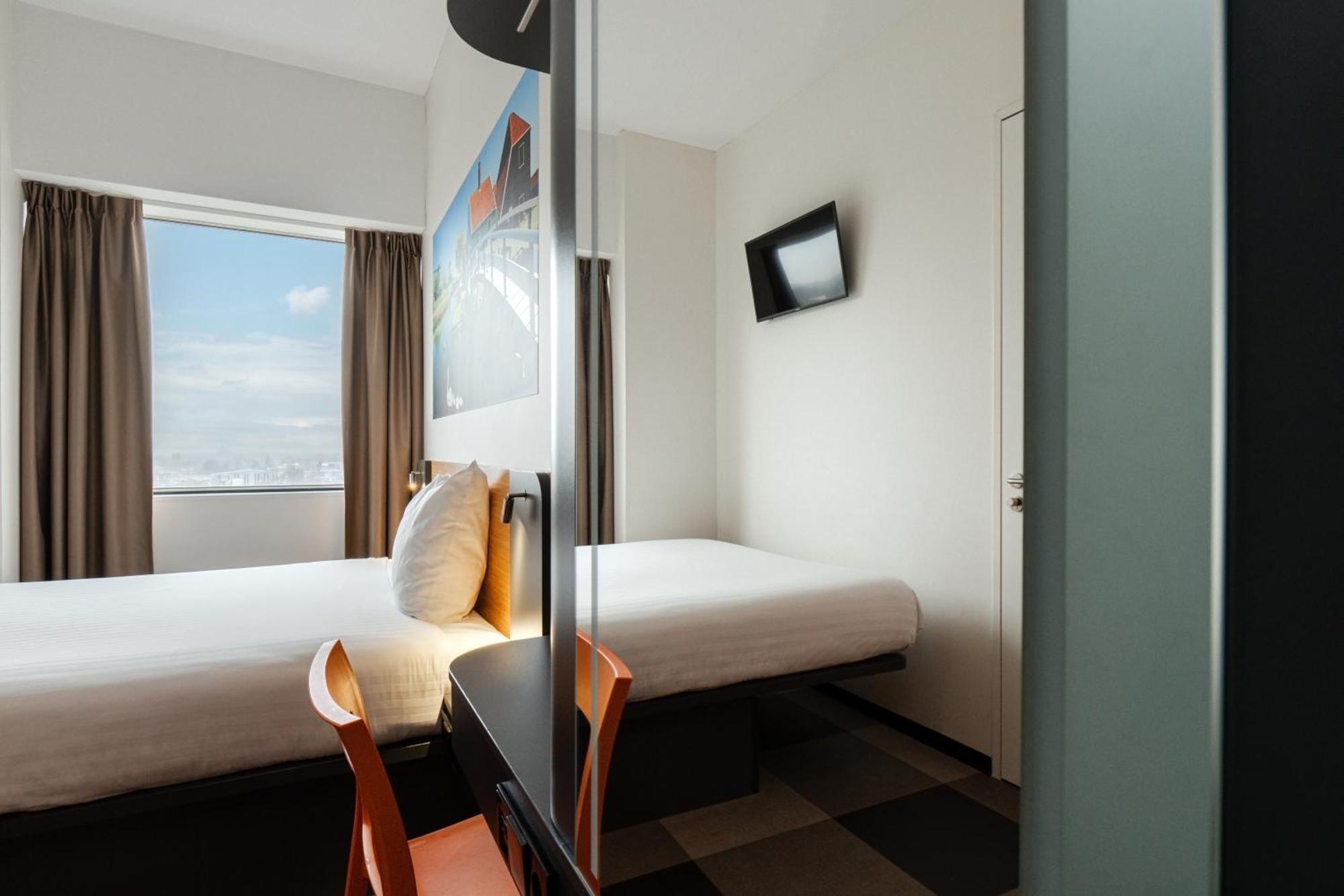 Easyhotel Amsterdam Ζάανταμ Δωμάτιο φωτογραφία