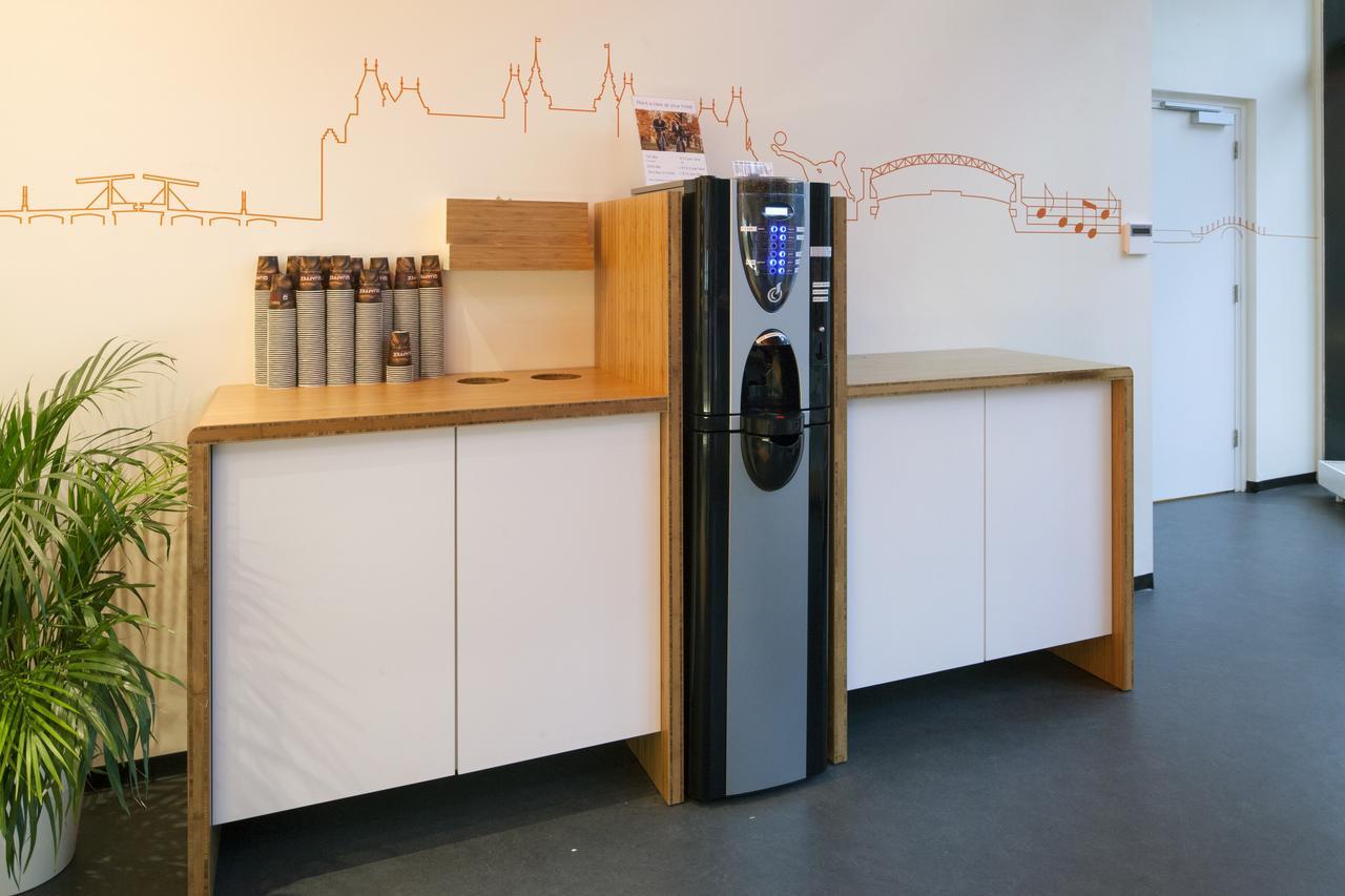 Easyhotel Amsterdam Ζάανταμ Εξωτερικό φωτογραφία