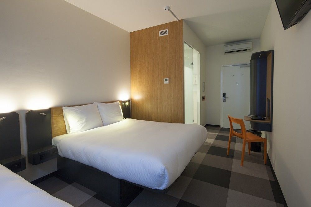Easyhotel Amsterdam Ζάανταμ Εξωτερικό φωτογραφία