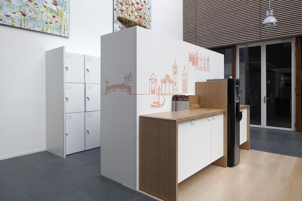 Easyhotel Amsterdam Ζάανταμ Εξωτερικό φωτογραφία